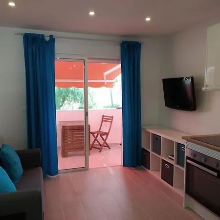 Maya Costa Silencio Apartment